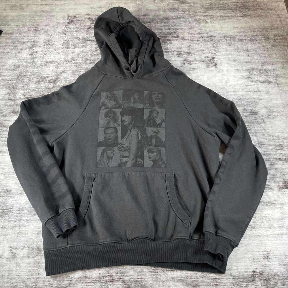 Taylor Swift The Eras Tour Black Hoodie Small Concert Merch Raglan Pullover